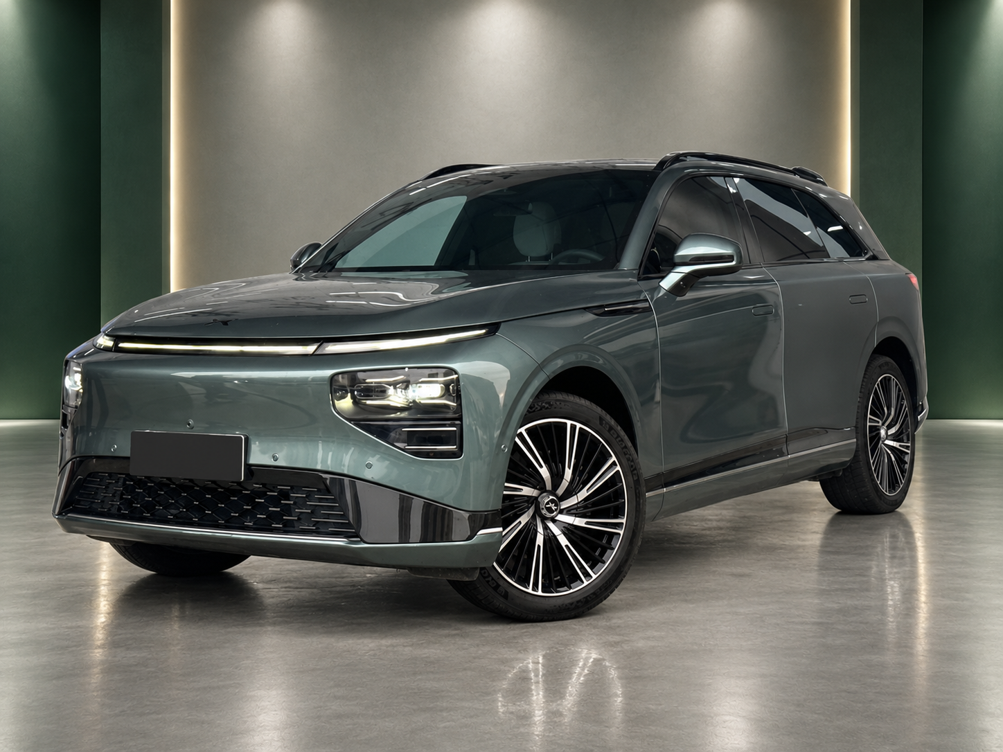 Xpeng G9 · 240489