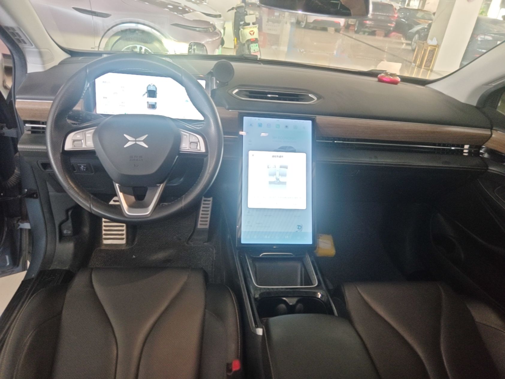Xpeng P5 · 257198 · view 5