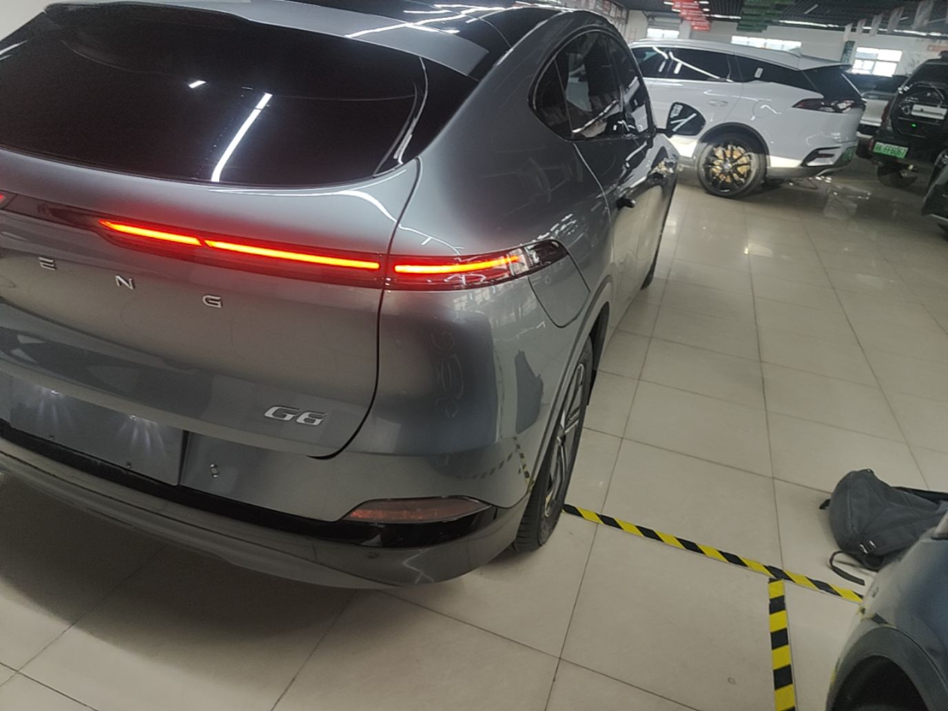 Xpeng G6 · 150106 · view 7