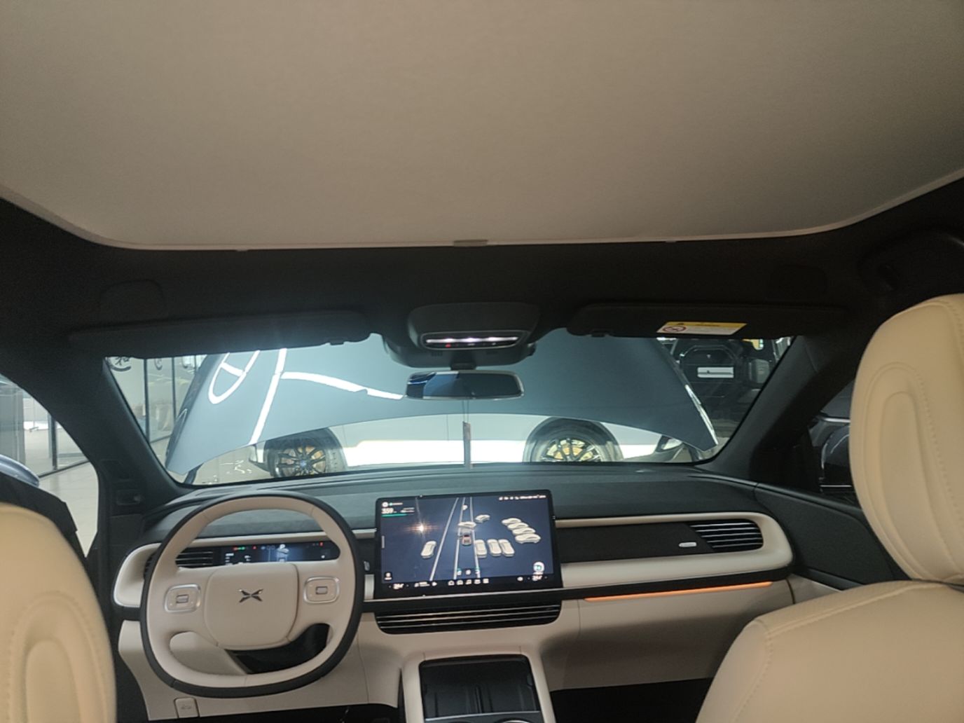 Xpeng G6 · 150106 · view 19