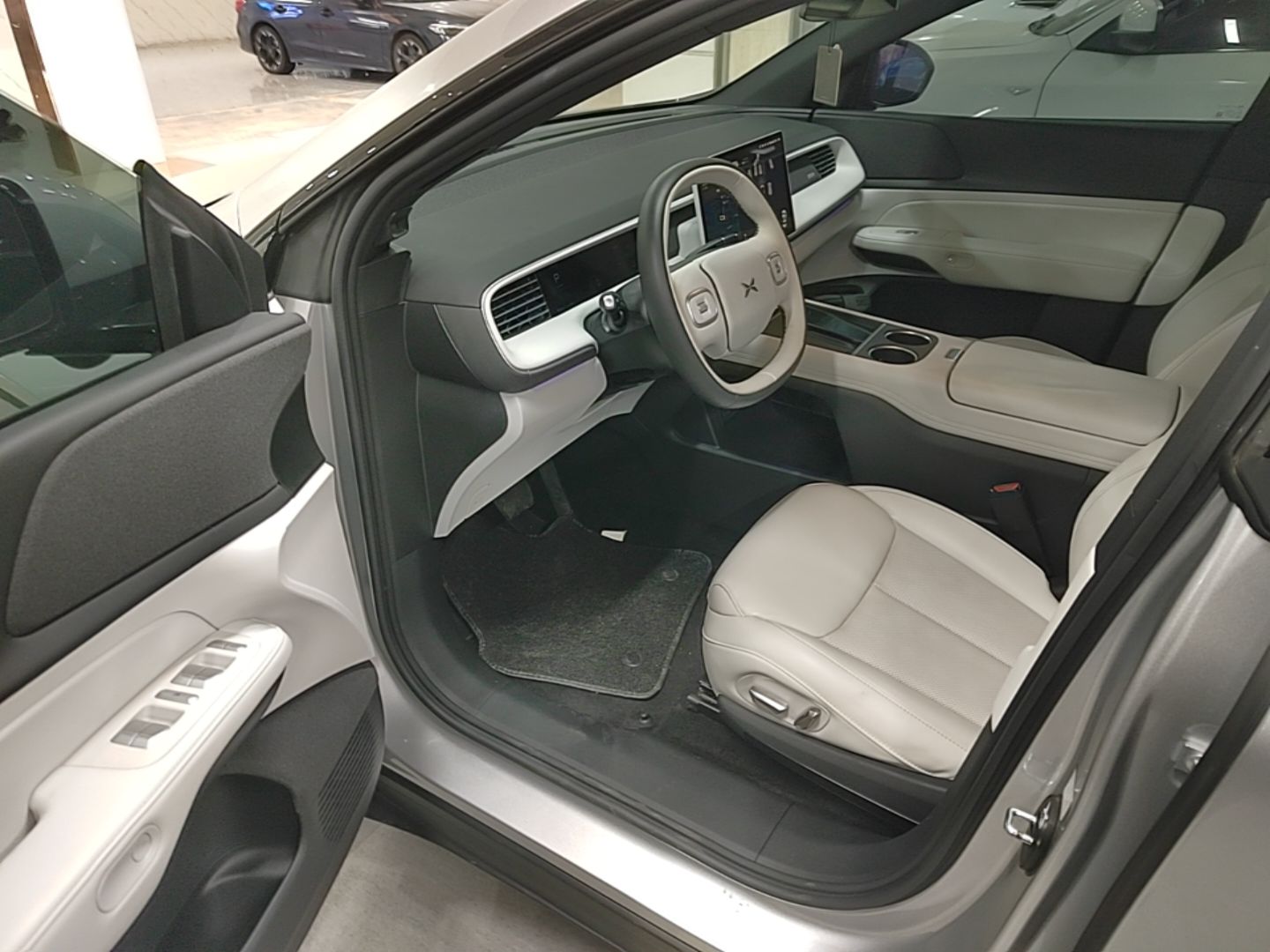 Xpeng G6 · 145298 · view 6