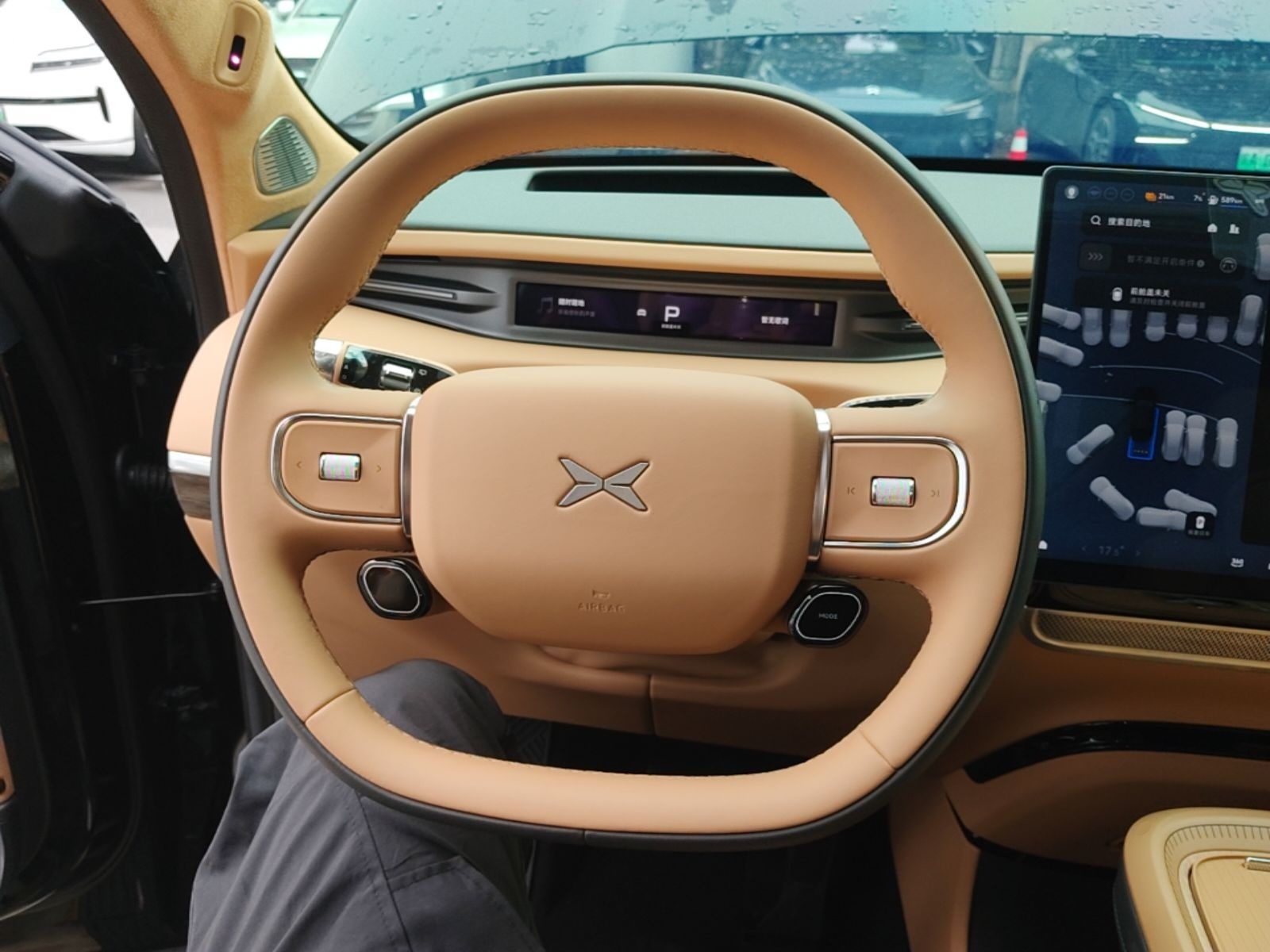 Xpeng GX · 187040 · view 5