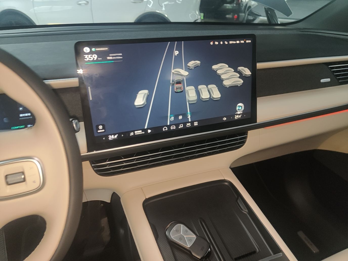 Xpeng G6 · 150106 · view 16