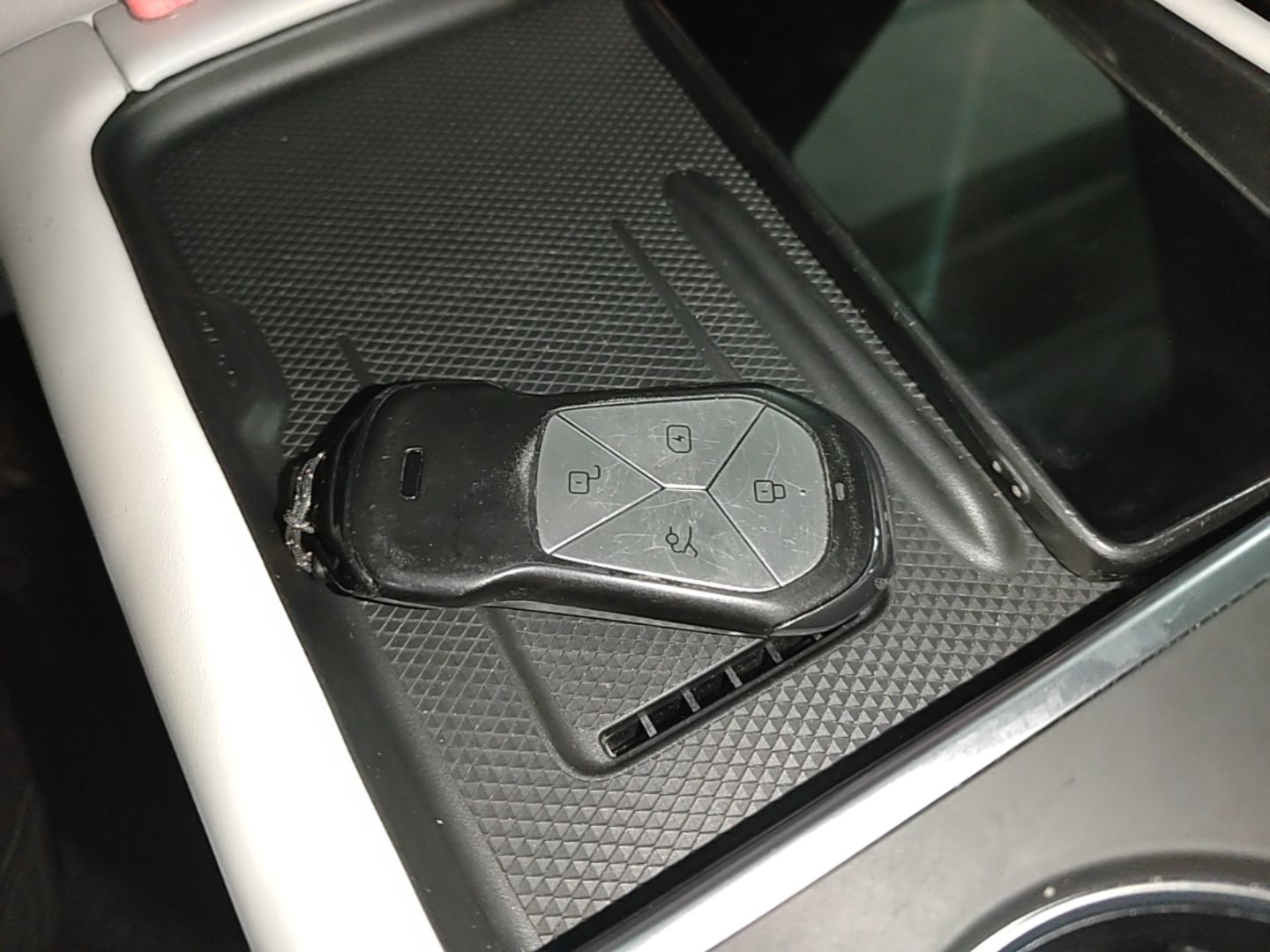 Xpeng G6 · 145298 · view 8