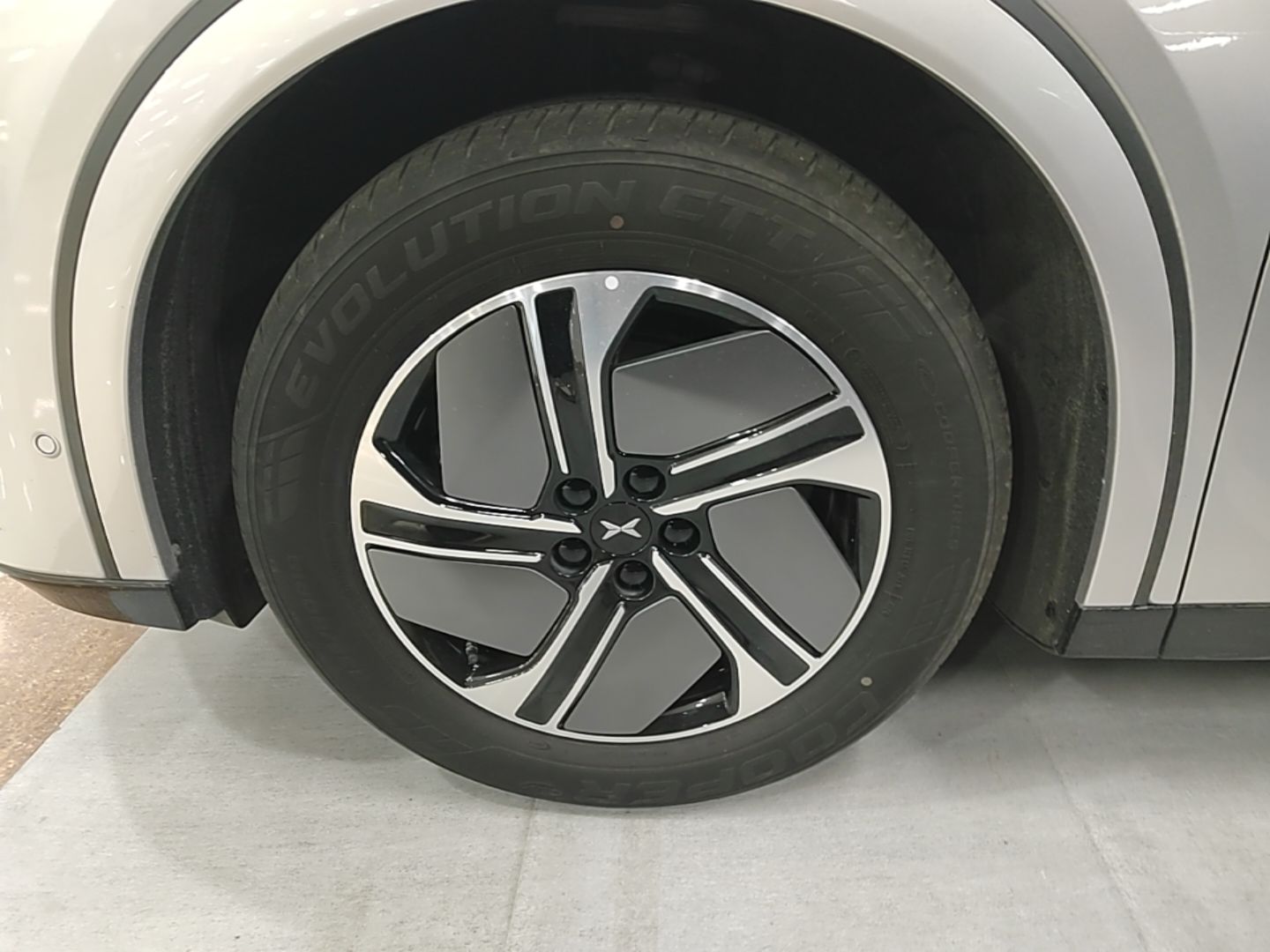 Xpeng G6 · 145298 · view 3