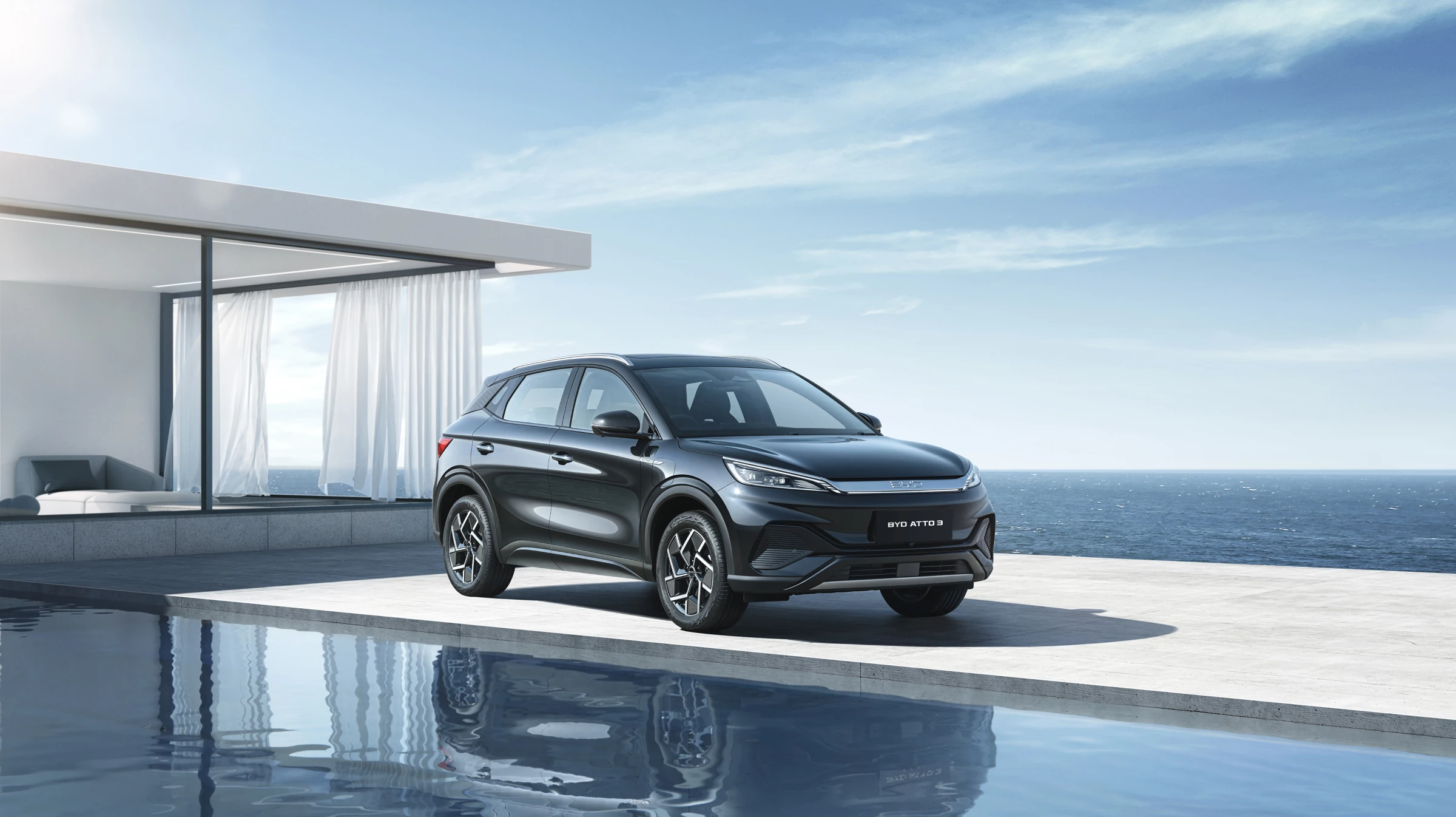 BYD ATTO 3 · view 2