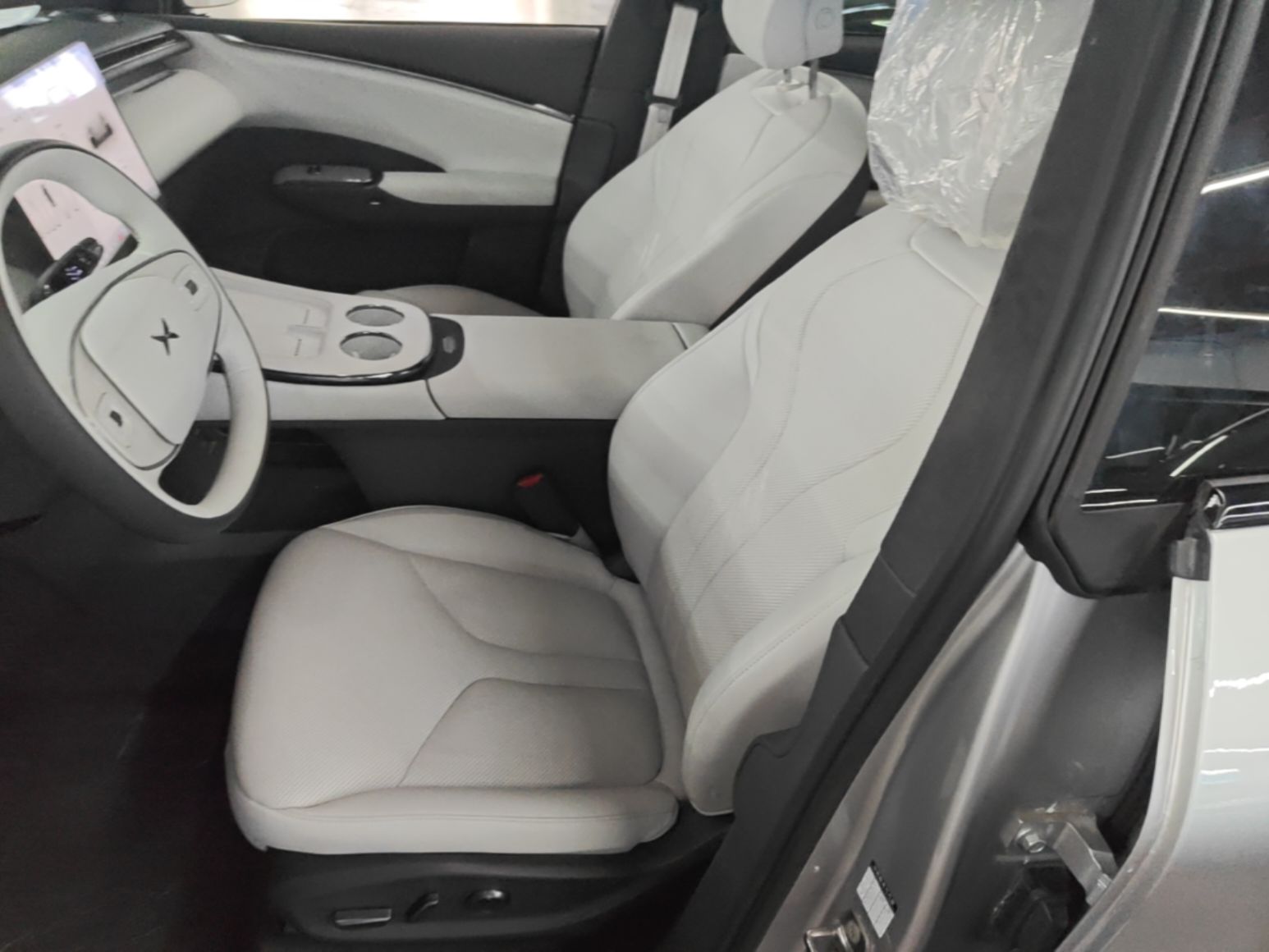 Xpeng G7 · 205373 · view 13